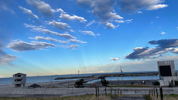 Tsurishibosairyokuchi Koen Auto Camping Ground