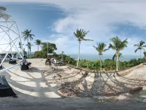Menara Suar Gunung Belingkar