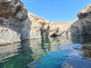Wadi Hibi sink hole