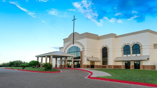 Compare 5 airports near Laredo