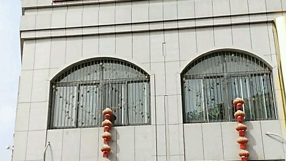 Jinyuanshidai Square