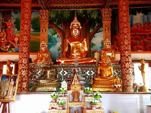 Wat Ban Pang - Khruba Si Wichai