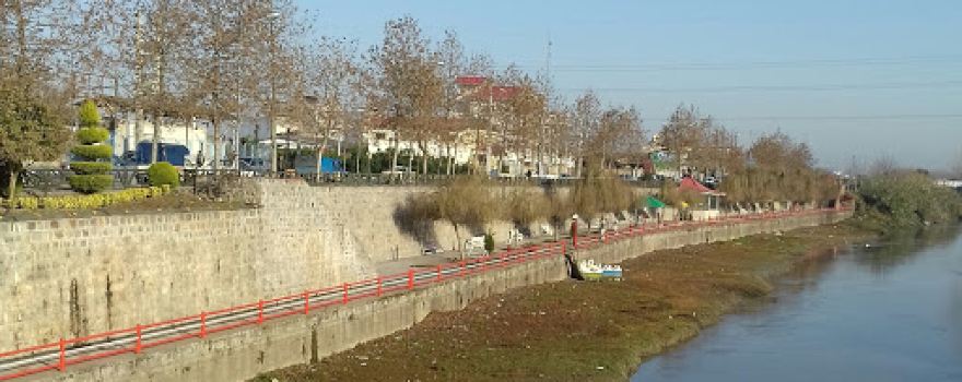 River Park - پارک سنگچین رودخانه