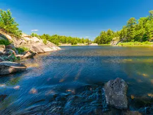 Whitefish Falls Scenic Lookout