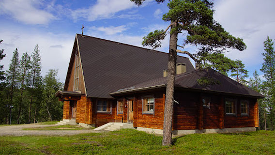 North Village St. Paul's Chapel