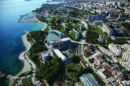 Hotel in zona Znjan beach