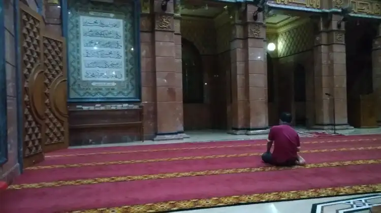 Hotel dekat OLEH OLEH KHAS PEKALONGAN