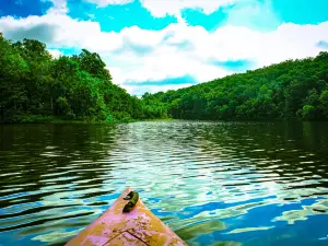 Woolly Hollow State Park