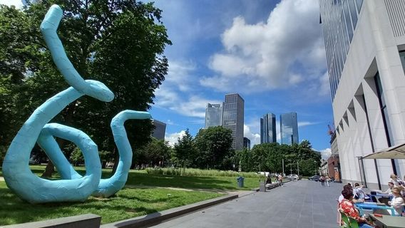 MMK Museum of Modern Art (MMK Museum fur Moderne Kunst)