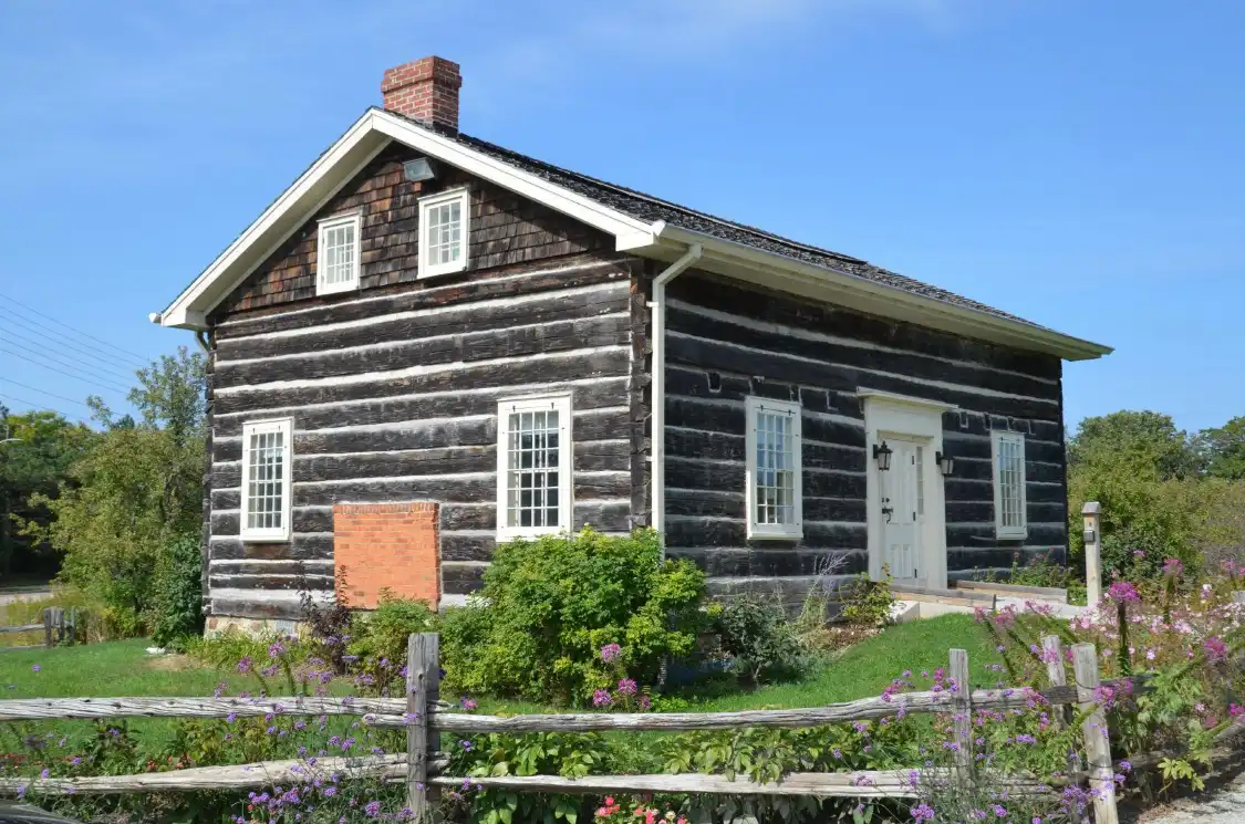 Hotel in zona Leslie Log House