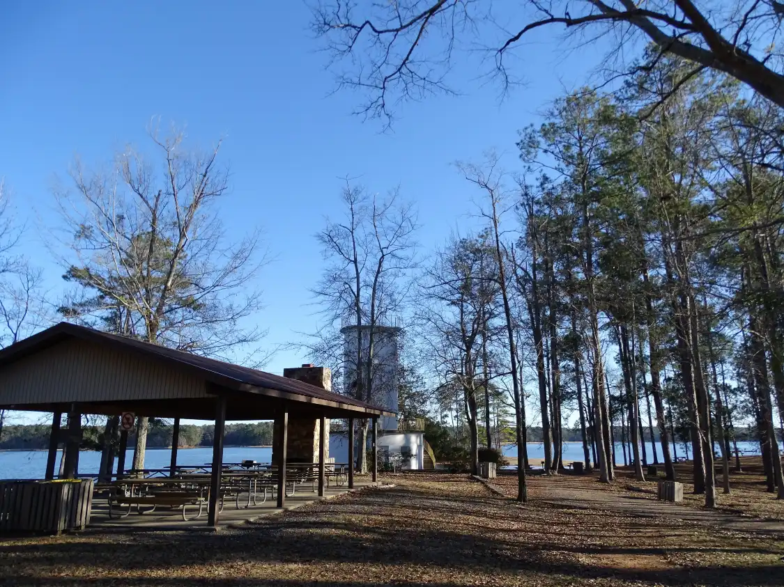 Hotel in zona Wind Creek State Park