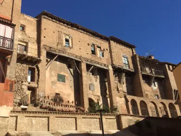 Juderia y Casas Colgadas