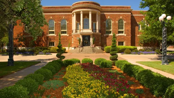 Kemp Center for the Arts