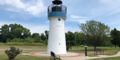 Metropolis Lighthouse Hope Light