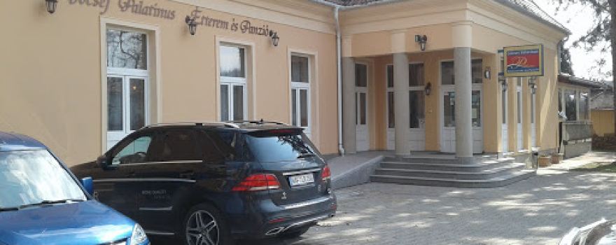 Palatinus étterem védett kertje