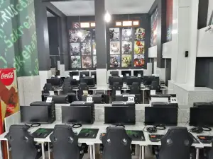 Elit İnternet Kafe