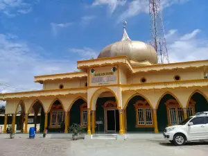 Masjid Raya Nurul Iman Damuli Pekan