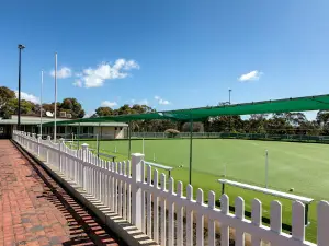 Frankland District Country Club