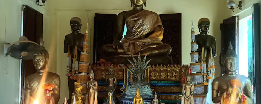 Wat Pa Phu Khao Din