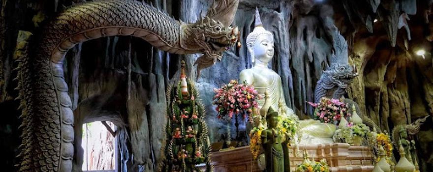 Wat Tham Pha Wang