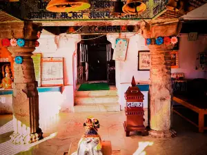 Ancient Shiv Temple, Nagra