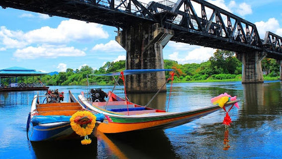Kanchanaburi Town Gate