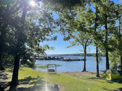 Lakeside Campground and Marina