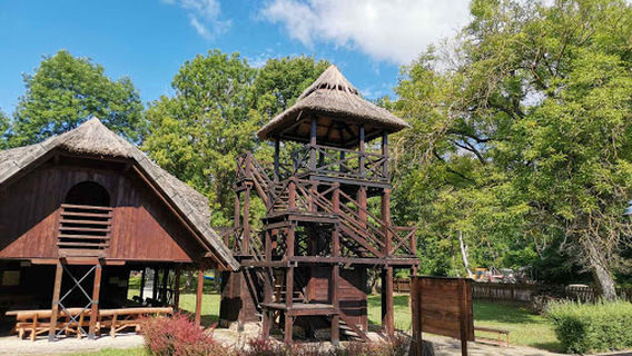 Eko centar Karapandza