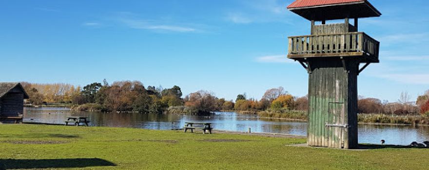 Henley Lake Park