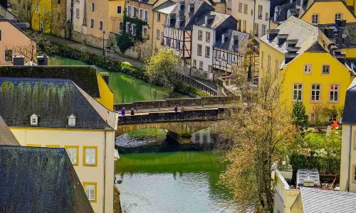 Le Chemin de la Corniche