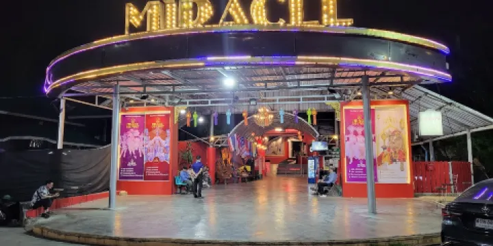 清邁Miracle Cabaret人妖秀