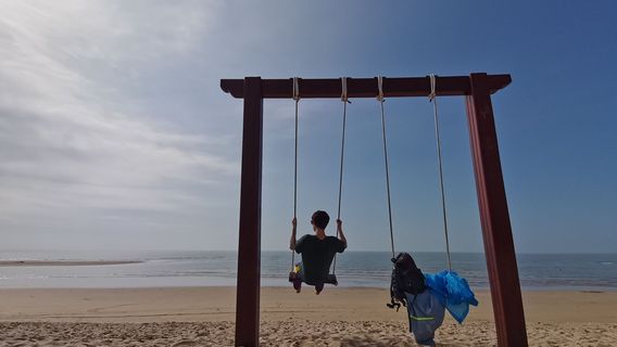 Jinyue Bay Coastal Tourism Resort