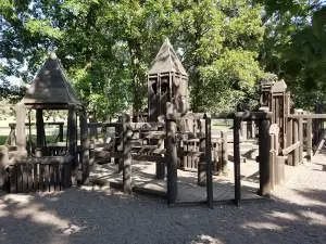 Kid's Kingdom/Mora Lion's Park