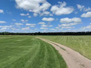 Cross Roads Golf Club