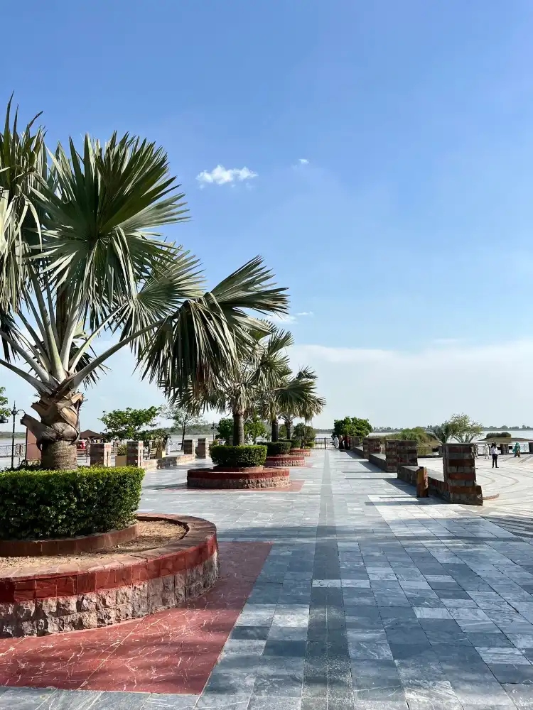 Hotels near Rawal Lake