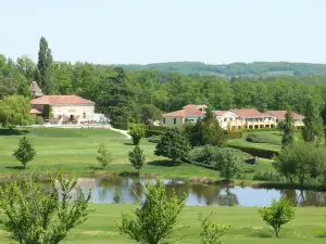 Villeneuve sur Lot Golf & Country Club - Les Residences Du Golf