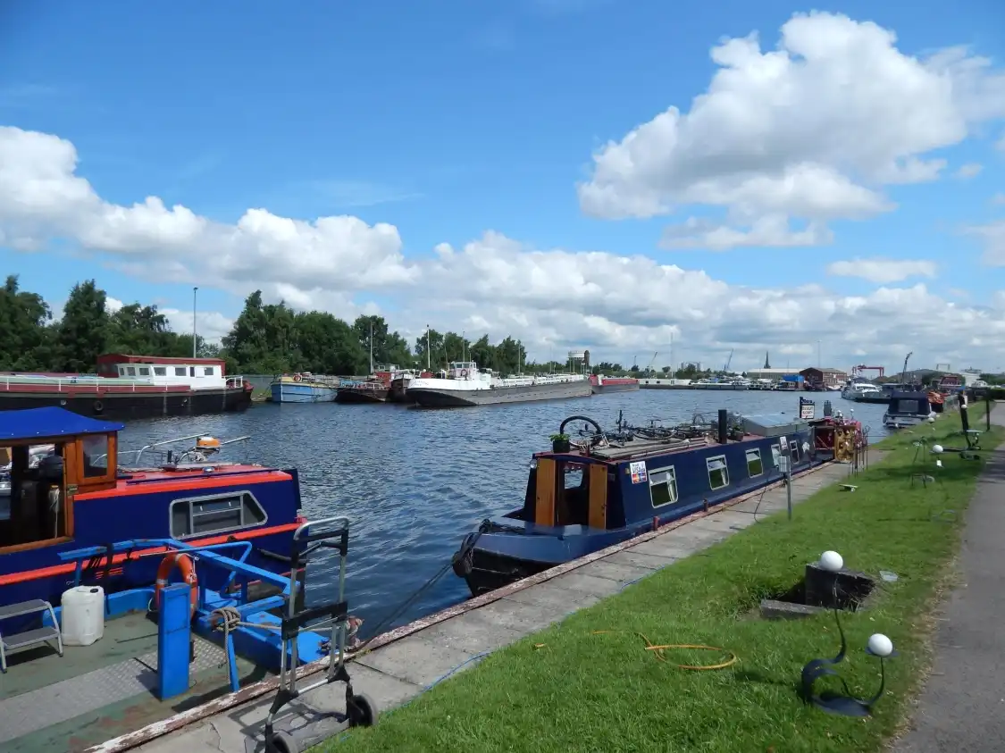 Các khách sạn gần The Yorkshire Waterways Museum