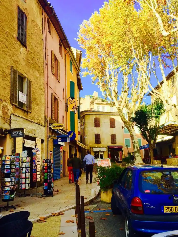 Hotels in Cotignac