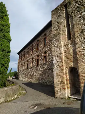 Hotels in Desenzano del Garda