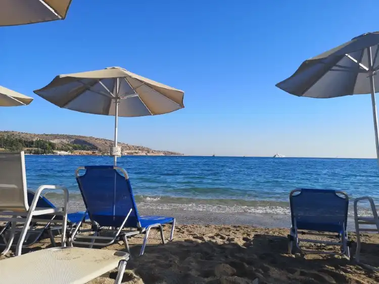 Hotels near Akti Vouliagmenis