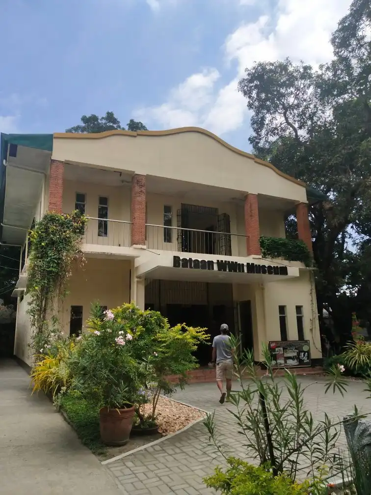 Hotels near Bataan World War II Museum