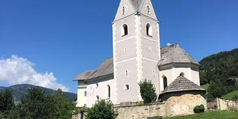Kath. Pfarrkirche Sankt Peter ob Radenthein