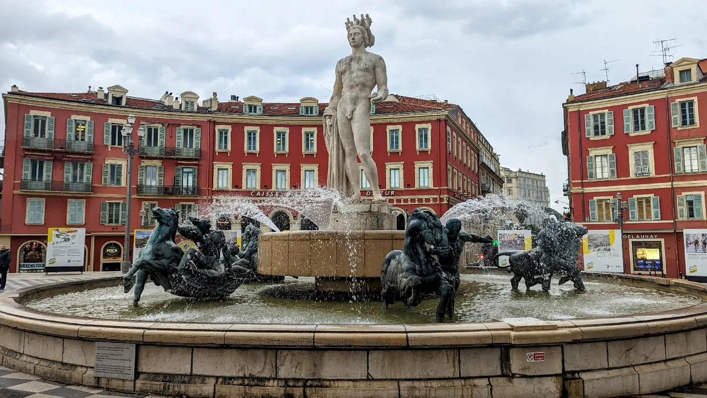 3_Fontaine du Soleil