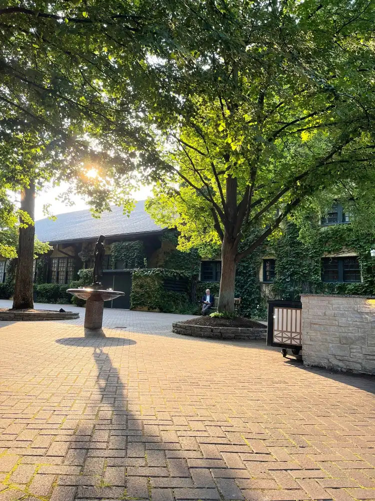 Hotels near Ravinia Festival
