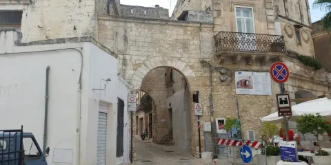 Porta Brindisi