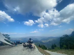 CLOUDY Cafe & camping chill chill