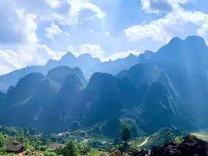 Ngã ba Biên giới