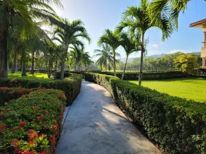 La Ensenada Beach Resort & Convention Center