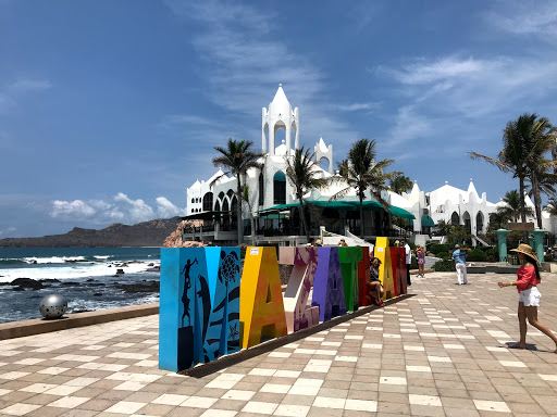 Monumento a la Familia