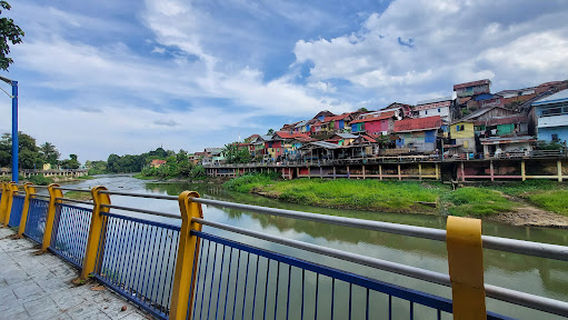 Wisata Tepian Kelingi Bukit Sulap